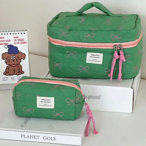 Quilted Green Makeup Bag Cotton Portable Bow Print Cosmetic Pouch Zipper Toiletry Organizer Cute Travel Aesthetic Case Women