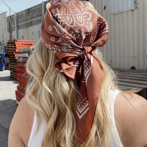 Women Square Scarf Paisley Print Faux Satin Satin Hair Head Neck Wrap Elegant Retro Fashion Accessory