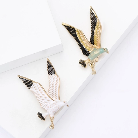 Moda Aleación Esmalte Colibrì Broche Para Mujeres Dibujos Animados Forma De Pájaro Solapa Pin Traje Abrigo Pecho Broche Joyería Accesorio Regalo