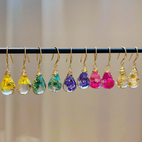Handmade Resin Dried Flower Hook Earrings Korean Style Water Drop Copper Wire Wrapped Floral Dangle Earrings For Women Jewelry