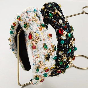 Serre-tête de Pâques en Tweed Fait Main Avec Breloques Lapin en Alliage Strass Perle Artificielle Bandeau Rembourré Accessoire Femme