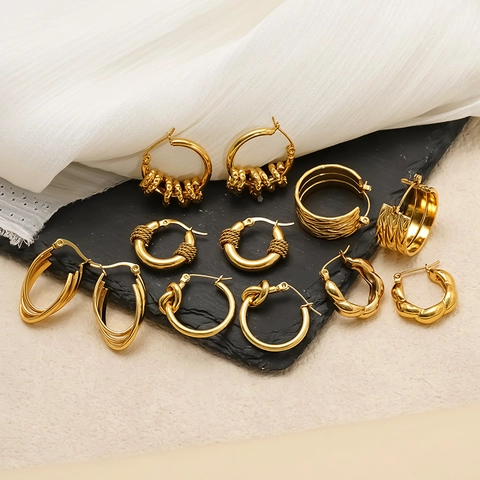 Geometrische 18K Vergoldete 304 Edelstahl Creolen Minimalistische Twist Knoten Texturierte Wasserfeste Hypoallergene Damen