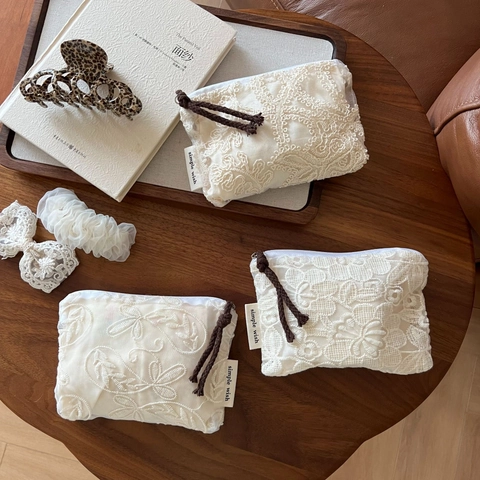 Vintage French Lace Embroidery Mini Coin Purse Zipper Storage Bag For Lipsticks Sanitary Napkins Floral Pattern Pouch