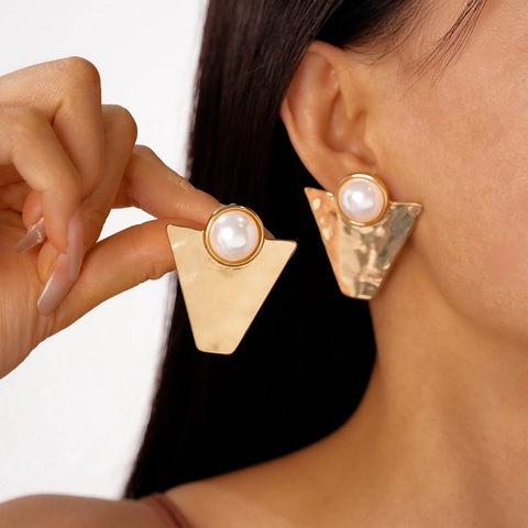 Pendientes De Aleación Triángulo Geométrico 925 Plata De Ley Poste Imitación Perla Artificial Retro Minimalista Para Mujer