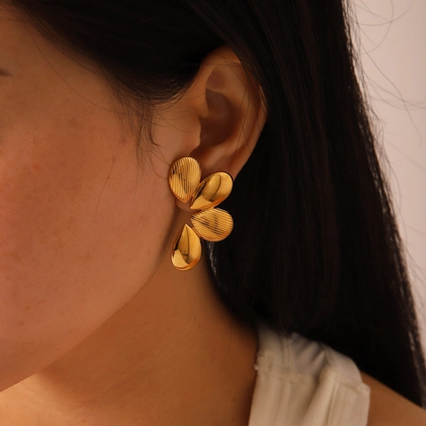 Flower Petal Stud Earrings 18K Gold Plated Stainless Steel Striped Texture Waterproof Hypoallergenic Elegant Women Jewelry