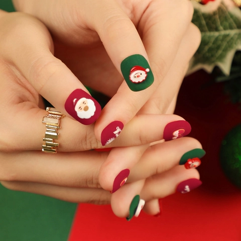 Christmas Press On Nails Red Green Matte Soft Gel Tips Santa Claus Snowflake Winter 3D Reusable Artificial Glue On Nails