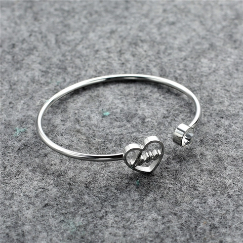 Roestvrij Stalen Hart Love Open Armring Voor Vrouwen Ingelegd Met Zirconia Verstelbaar Minimalistisch Mode Sieraden Armband Cadeau