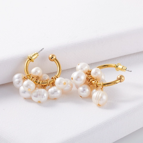 Orecchini a Bottone a Grappolo in Ottone con Perla d'Acqua Dolce e Perno in Argento Sterling 925 Placcato Oro 18K