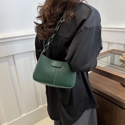 Women Vintage Crocodile Pattern Shoulder Bag PU Leather Underarm Bag With Decorative Chain Simple Trendy Niche Design