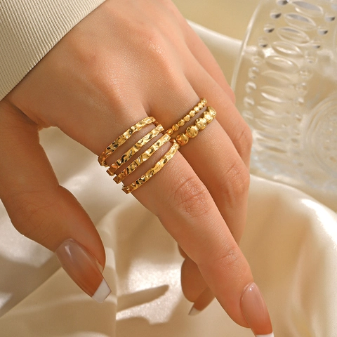Anello In Acciaio Inossidabile Con Texture Martellata Multistrato Aperto Regolabile Gioielli Di Moda Minimalisti Per Donne