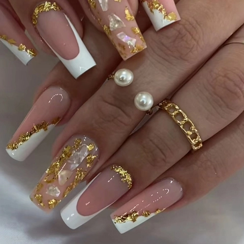 Französische Spitze Künstliche Nägel Lange Sargform Goldfolie Glitzer Schale Nude Rosa Falsche Nägel Elegante Maniküre