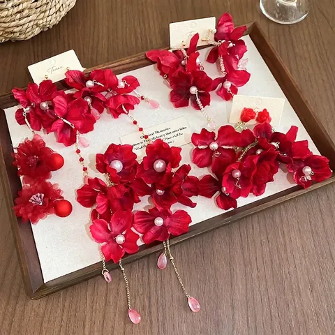 Pendientes Colgantes De Flores De Tela Roja Con Borla De Cristal De Perla Artificial Joyería Floral Romántica Y Poste De Plata