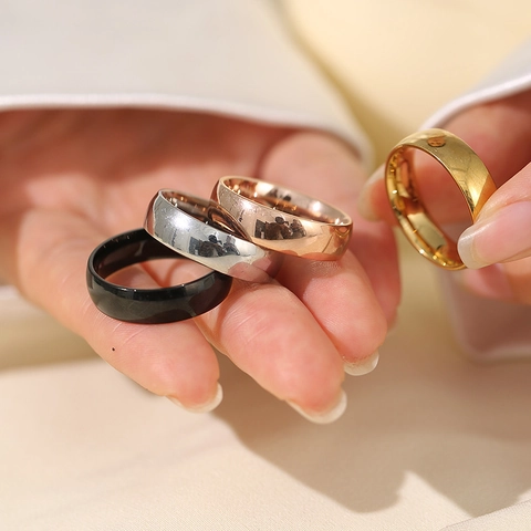Minimalist Stainless Steel Band Ring High Polished Mirror Finish Smooth Dome Non-Fading Fashion Jewelry For Men Women