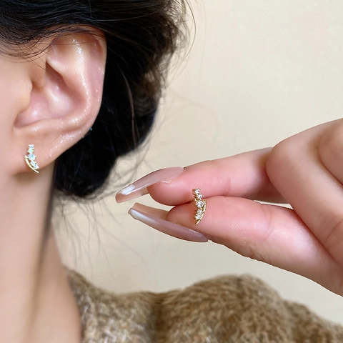 Orecchini A Lobo Curvi Zircone Scintillante Rame Con Perno In Argento Sterling 925 Stile Coreano Minimalista Per Donna