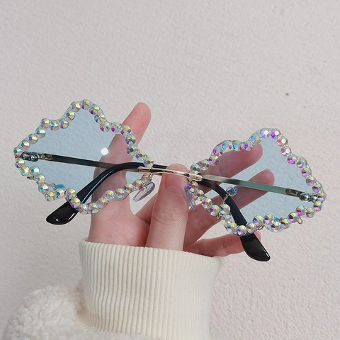 Wolkenförmige Randlose Sonnenbrille Mit Strassbesatz Und Quastenanhängern UV400 Metallrahmen Mode Party Für Damen