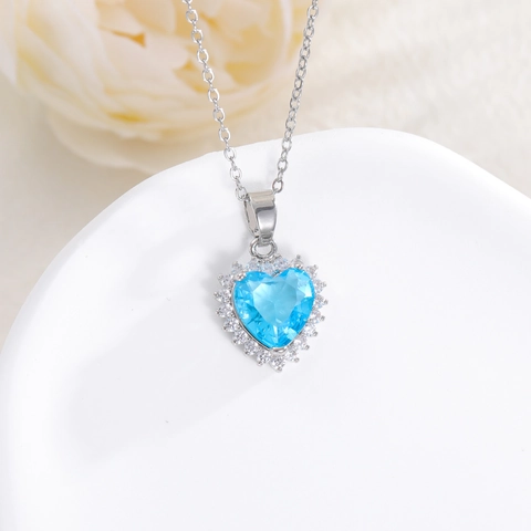 Elegante Kupfer Herz Anhänger Halskette Für Damen Strass Halo Choker Mode Süßer Schmuck Valentinstag Dating Geschenk