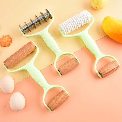 Dual Head Rolling Pin And Pastry Lattice Roller Beech Wood Stainless Steel Dough Cutter For Baking Pizza Noodles