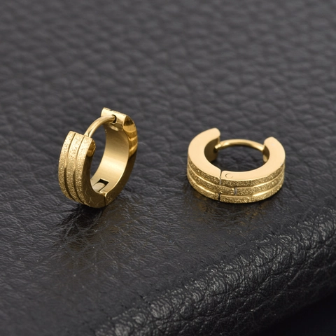 Orecchini A Cerchio Huggie In Acciaio 316L Oro Smerigliato Sabbiato Texture A Strati Gioielli Minimalisti Donne