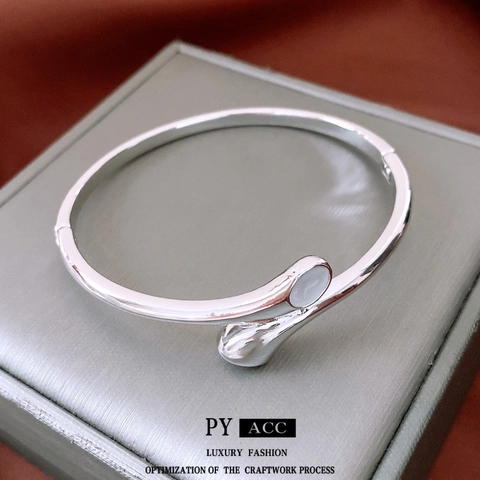 Oval Kreuz Armreif Kupfer Echt Vergoldet Offen Manschette Armband Retro Minimalistisch Elegant Schmuck Für Frauen