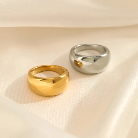 Anello In Acciaio Inossidabile Largo Cupola Placcato Oro Minimalista Lucidato Liscio Geometrico Gioielli Di Moda