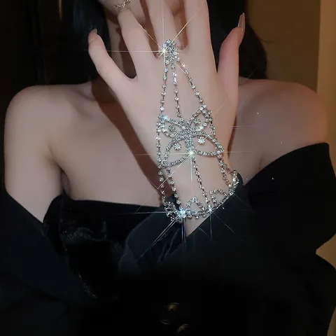 Funkelndes Schmetterling Hand Harness Armband Ring Kupfer Mit Strasssteinen Verstellbare Hochzeit Party Für Damen