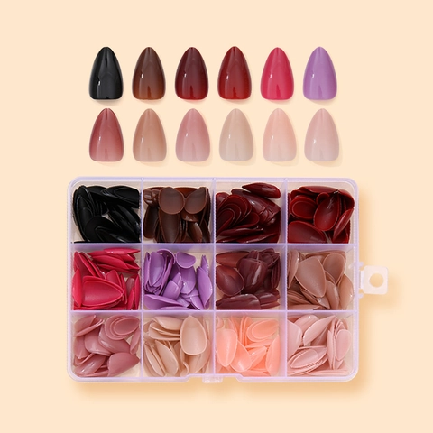 360 Pièces 12 Couleurs Faux Ongles Ensemble Forme d'Amande Finition Brillante Couleur Unie ABS Ongles Artificiels Avec Boîte pour Femme