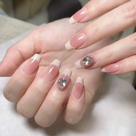 French Tip Press On Nails Nude Pink Ombre With Square Rhinestone ABS Artificial Fingernails For Women