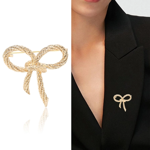 Elegante Spilla A Fiocco In Lega Con Texture Corda Intrecciata Pin Metallico Per Abiti E Vestiti Accessorio Donna