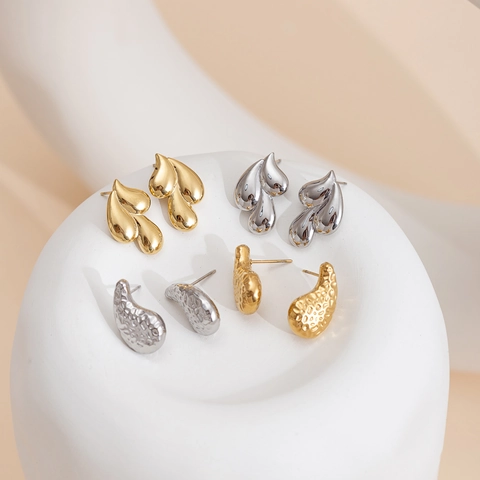 Moderni Orecchini in Acciaio al Titanio per Donna Minimalista Orecchini a Bottone in Acciaio Inossidabile Oro Argento Placcato Goccia d'Acqua Design Martellato Gioielli di Moda Regalo