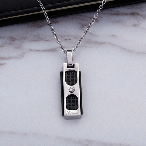 Collana Con Pendente Rettangolare In Acciaio Inossidabile Con Intarsio Di Zircone Inciso Love Gioielli Di Coppia Geometrici