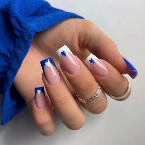 Press-On Nails French Blue White Heart Pattern Square False Nails Elegant Minimalist Manicure For Women