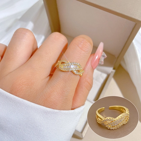 Geflochtener Ring Messing Vergoldet Klarer Rechteckiger Zirkonia Offen Verstellbar Eleganter Schmuck Für Damen