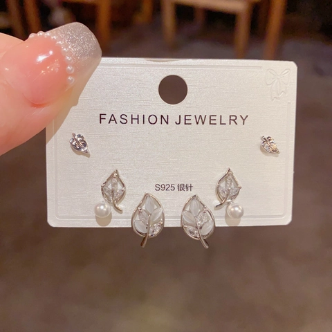 Exquisite Leaf Stud Earring Set For Women With 925 Sterling Silver Post Real Gold Plating Rhinestone Artificial Pearl Lightweight Luxury Fashion Jewelry