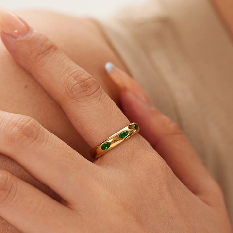 French Retro Emerald Green Marquise Zircon Stainless Steel Ring Minimalist Geometric Gold Plated Jewelry For Women