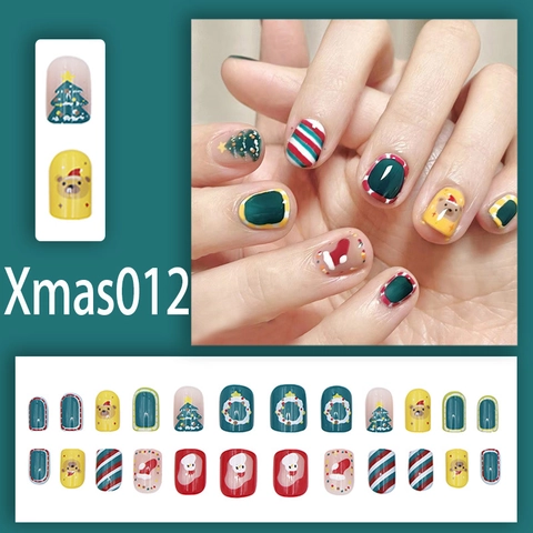 Christmas Press On Nails Short Artificial False Nails Women Cartoon Santa Reindeer Tree Stripe Festive Holiday Decor
