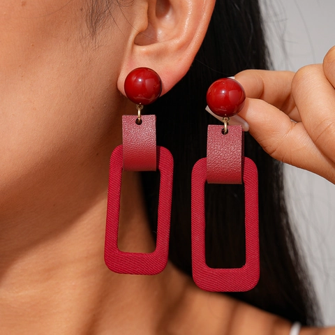 Pendientes Largos Geométricos Resina Cuero Tela Rojo Vino Estilo Vintage Con Poste De Plata Para Mujer