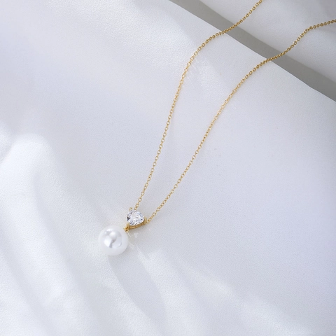 Pendant Necklace With 925 Sterling Silver Heart Shaped Zircon And Round White Artificial Pearl Minimalist Elegant For Women Jewelry