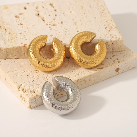 Orecchini A Clip A C Acciaio Inossidabile Placcato Oro 18K Trama Martellata Senza Foro Geometrico Minimalista Per Donne