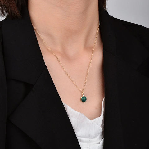 Collier Pendentif de Pierre Précieuse Ronde Géométrique Vintage pour Femme Chaîne en Cuivre Écologique Plaqué Or avec Zirconia