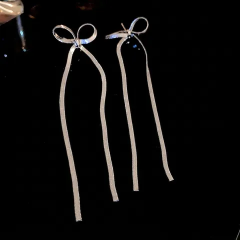 Eleganti Orecchini Pendenti Con Fiocco Color Argento E Nappa A Catena Con Perno In Argento Gioielli Minimalisti Per Donna