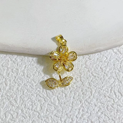Flower Pendants Copper Gold Plated Micro Pave Zircon Floral Charms For DIY Necklace Bracelet Making Jewelry Accessories