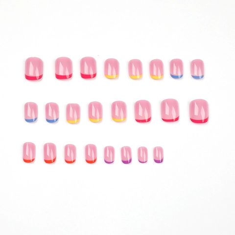 Ongles À Presser Français Courts Squoval Pointes D'ongles Artificielles Design Arc-En-Ciel Coloré Base Rose Translucide