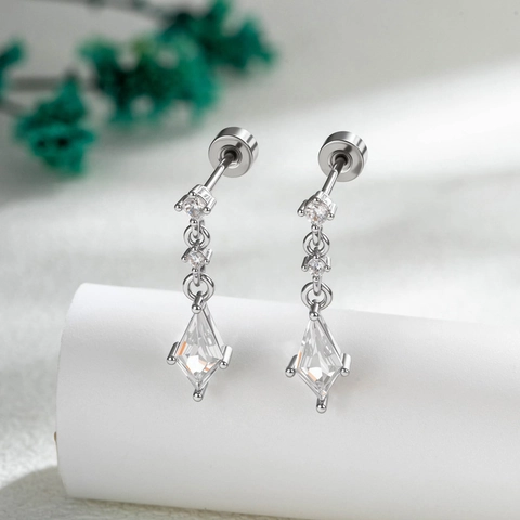 Orecchino Cartilagine Pendente Zircone Rombo Rame Gioielli Piercing Geometrici Minimalista Stile Nicchia Unisex