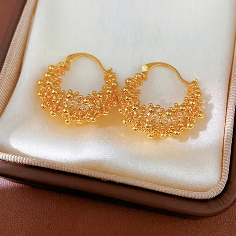 Pendientes De Aro Redondos Con Textura Calada Cobre Chapado En Oro Con Poste De Plata Joyería Retro Francesa Para Mujer