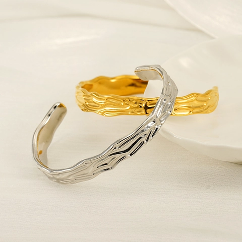 Women Irregular Lava Texture Adjustable Open Cuff Bangle 18K Gold Plated Stainless Steel Minimalist Modern Jewelry Gift