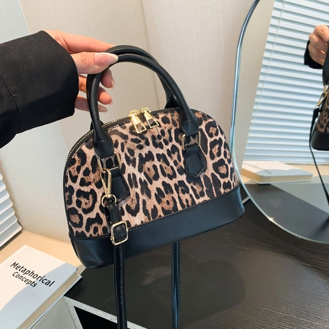 Leopard Print Spliced Shell Handbag PU Leather Contrast Color Crossbody Bag For Women Chic Elegant Golden Zipper