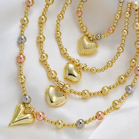 Hip Hop Übertriebene Herz Anhänger Halskette Für Damen Herren Dreifarbige Perlen Kupferkette Mode Einfacher Herzschmuck Geschenk