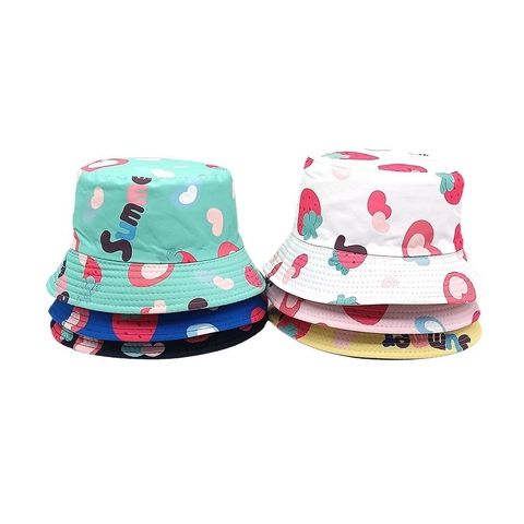Kids Bucket Hat Breathable Polyester Strawberry Heart Print Sun Protection Outdoor Fisherman Hat For Boys Girls
