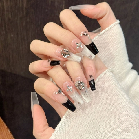 Luxus Press-On Nägel Handgefertigt Sarg Oval Stiletto Wasser Diamant Künstliche Perle Schmetterling Französisch Farbverlauf Für Frauen