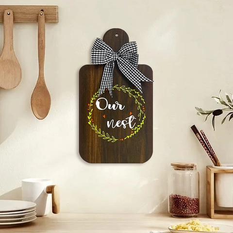 Farmhouse Wooden Cutting Board Shape Wall Sign With Gingham Bow Floral Wreath Hanging Plaque For Kitchen Dining Room Decor